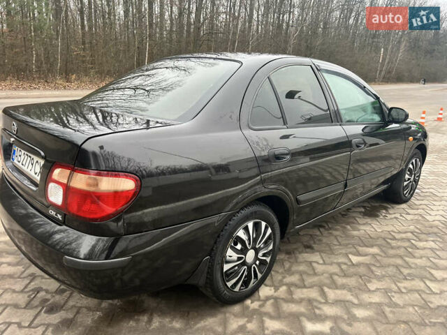 Черный Ниссан Альмера, объемом двигателя 1.77 л и пробегом 203 тыс. км за 3200 $, фото 9 на Automoto.ua