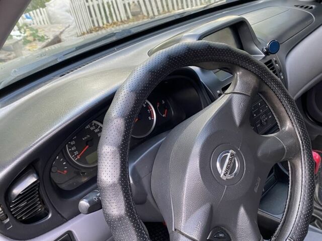 Черный Ниссан Альмера, объемом двигателя 1.6 л и пробегом 2 тыс. км за 3500 $, фото 5 на Automoto.ua