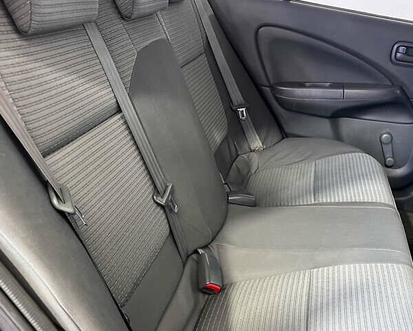 Черный Ниссан Альмера, объемом двигателя 1.6 л и пробегом 121 тыс. км за 5450 $, фото 9 на Automoto.ua