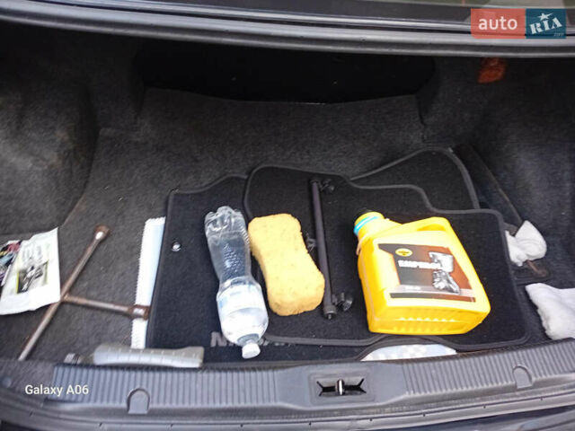 Черный Ниссан Альмера, объемом двигателя 1.6 л и пробегом 185 тыс. км за 4500 $, фото 96 на Automoto.ua