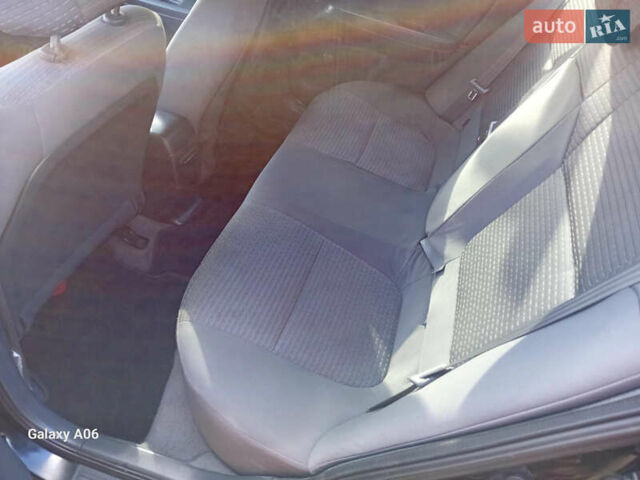 Черный Ниссан Альмера, объемом двигателя 1.6 л и пробегом 185 тыс. км за 4500 $, фото 64 на Automoto.ua