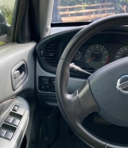 Черный Ниссан Альмера, объемом двигателя 1.6 л и пробегом 280 тыс. км за 5000 $, фото 9 на Automoto.ua