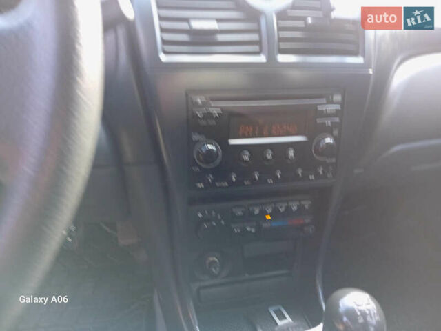 Черный Ниссан Альмера, объемом двигателя 1.6 л и пробегом 185 тыс. км за 4500 $, фото 81 на Automoto.ua