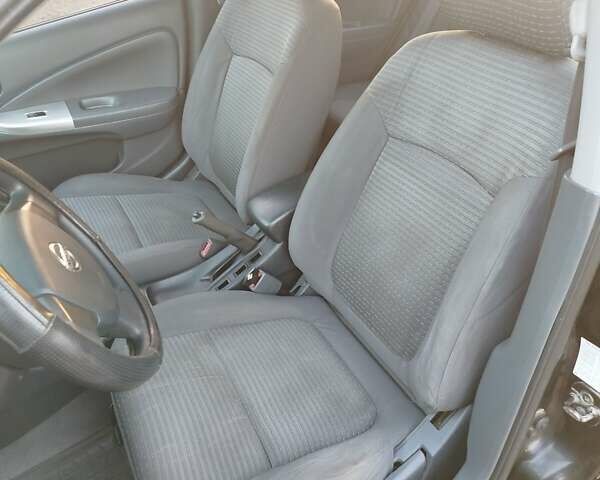 Черный Ниссан Альмера, объемом двигателя 1.6 л и пробегом 244 тыс. км за 4500 $, фото 49 на Automoto.ua