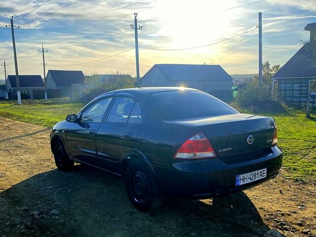 Черный Ниссан Альмера, объемом двигателя 1.6 л и пробегом 177 тыс. км за 3800 $, фото 3 на Automoto.ua
