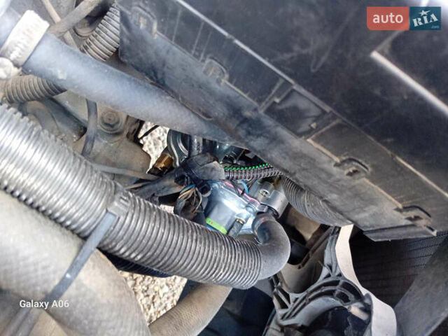 Черный Ниссан Альмера, объемом двигателя 1.6 л и пробегом 185 тыс. км за 4500 $, фото 89 на Automoto.ua