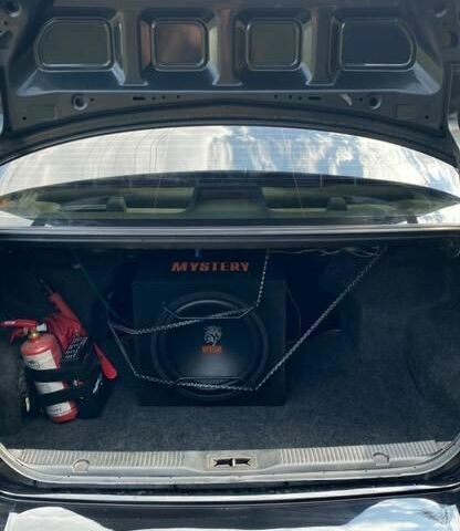 Черный Ниссан Альмера, объемом двигателя 1.6 л и пробегом 280 тыс. км за 5000 $, фото 7 на Automoto.ua