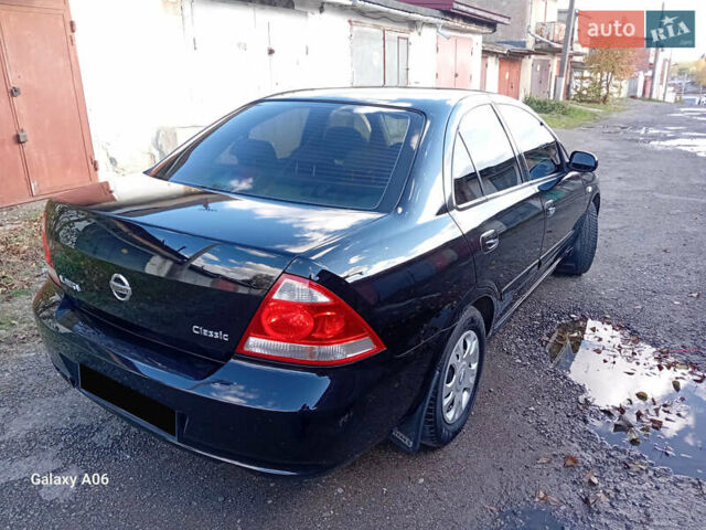 Черный Ниссан Альмера, объемом двигателя 1.6 л и пробегом 185 тыс. км за 4500 $, фото 11 на Automoto.ua