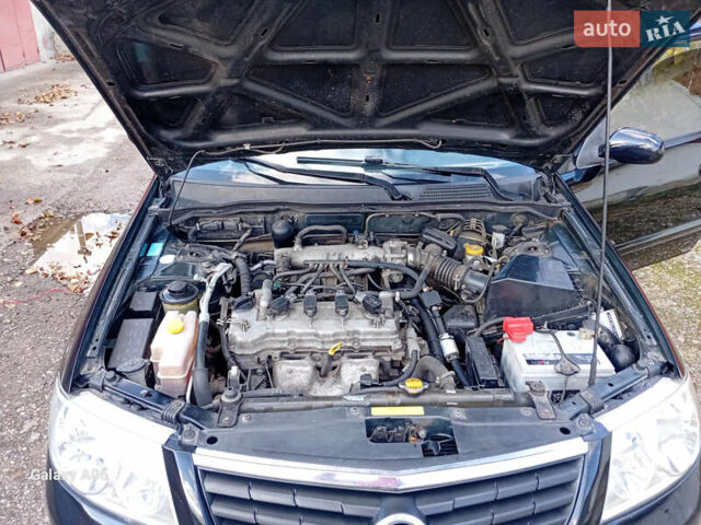 Черный Ниссан Альмера, объемом двигателя 1.6 л и пробегом 185 тыс. км за 4500 $, фото 84 на Automoto.ua