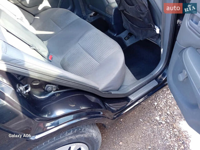 Черный Ниссан Альмера, объемом двигателя 1.6 л и пробегом 185 тыс. км за 4500 $, фото 57 на Automoto.ua