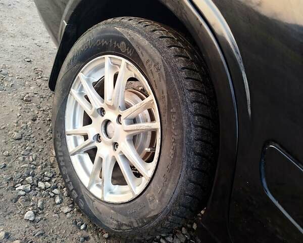 Черный Ниссан Альмера, объемом двигателя 1.6 л и пробегом 244 тыс. км за 4500 $, фото 37 на Automoto.ua