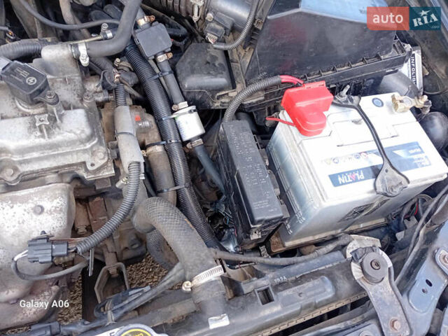 Черный Ниссан Альмера, объемом двигателя 1.6 л и пробегом 185 тыс. км за 4500 $, фото 86 на Automoto.ua