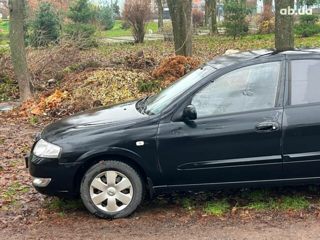 Черный Ниссан Альмера, объемом двигателя 1.6 л и пробегом 203 тыс. км за 5990 $, фото 5 на Automoto.ua