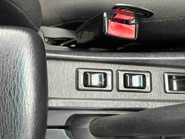 Черный Ниссан Альмера, объемом двигателя 1.6 л и пробегом 203 тыс. км за 5990 $, фото 20 на Automoto.ua