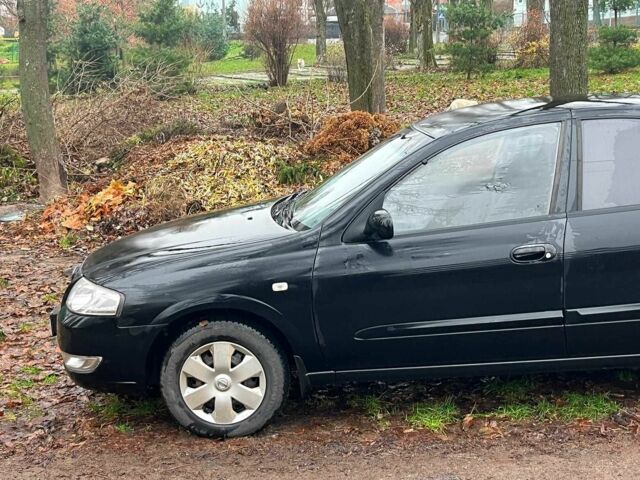 Черный Ниссан Альмера, объемом двигателя 1.6 л и пробегом 203 тыс. км за 5990 $, фото 5 на Automoto.ua