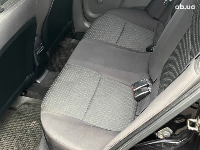 Черный Ниссан Альмера, объемом двигателя 1.6 л и пробегом 203 тыс. км за 5990 $, фото 25 на Automoto.ua