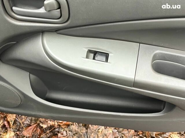 Черный Ниссан Альмера, объемом двигателя 1.6 л и пробегом 203 тыс. км за 5990 $, фото 16 на Automoto.ua