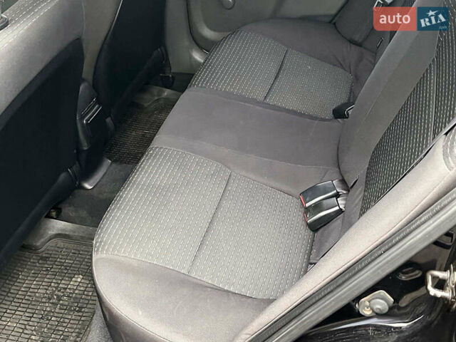 Чорний Ніссан Альмера, об'ємом двигуна 1.6 л та пробігом 203 тис. км за 5990 $, фото 25 на Automoto.ua