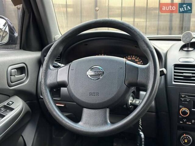 Черный Ниссан Альмера, объемом двигателя 1.6 л и пробегом 221 тыс. км за 5690 $, фото 9 на Automoto.ua