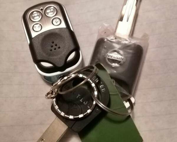 Чорний Ніссан Альмера, об'ємом двигуна 1.6 л та пробігом 63 тис. км за 6700 $, фото 16 на Automoto.ua