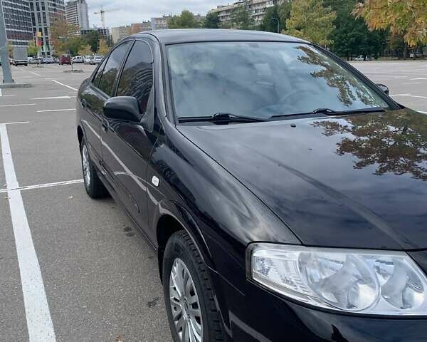 Черный Ниссан Альмера, объемом двигателя 1.6 л и пробегом 129 тыс. км за 6500 $, фото 9 на Automoto.ua