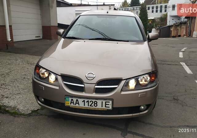 Коричневый Ниссан Альмера, объемом двигателя 1.8 л и пробегом 91 тыс. км за 4000 $, фото 1 на Automoto.ua