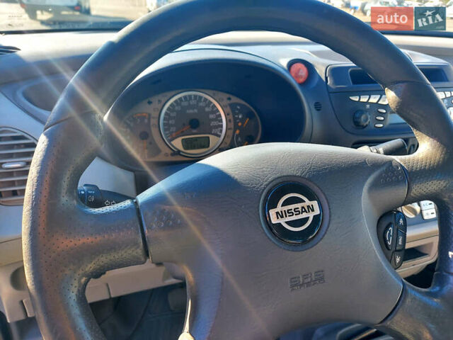 Красный Ниссан Альмера, объемом двигателя 2 л и пробегом 170 тыс. км за 3500 $, фото 5 на Automoto.ua