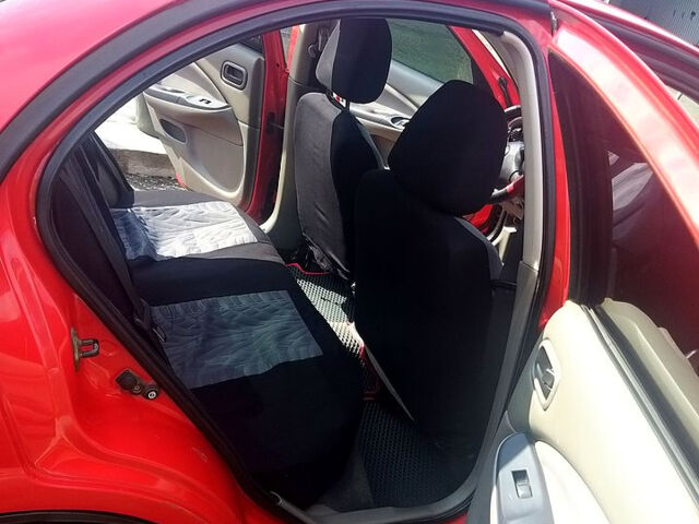 Червоний Ніссан Альмера, об'ємом двигуна 1.5 л та пробігом 0 тис. км за 2700 $, фото 8 на Automoto.ua