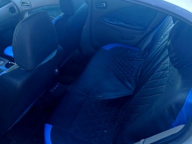 Ниссан Альмера, объемом двигателя 1.8 л и пробегом 280 тыс. км за 3000 $, фото 1 на Automoto.ua