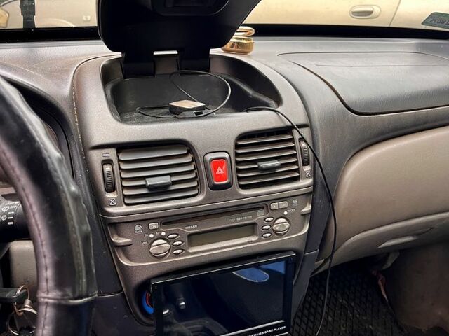 Ніссан Альмера, об'ємом двигуна 2.2 л та пробігом 250 тис. км за 850 $, фото 3 на Automoto.ua