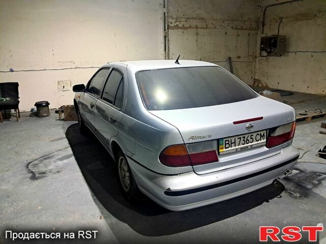Ниссан Альмера, объемом двигателя 1.4 л и пробегом 0 тыс. км за 2100 $, фото 2 на Automoto.ua