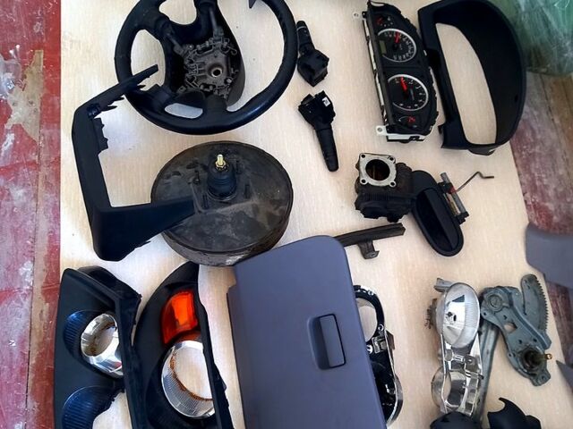 Ниссан Альмера, объемом двигателя 1.5 л и пробегом 835 тыс. км за 1300 $, фото 8 на Automoto.ua