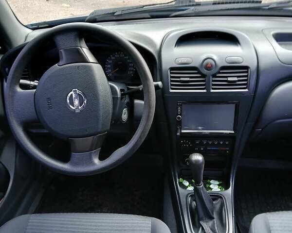 Ніссан Альмера, об'ємом двигуна 1.6 л та пробігом 204 тис. км за 4450 $, фото 4 на Automoto.ua