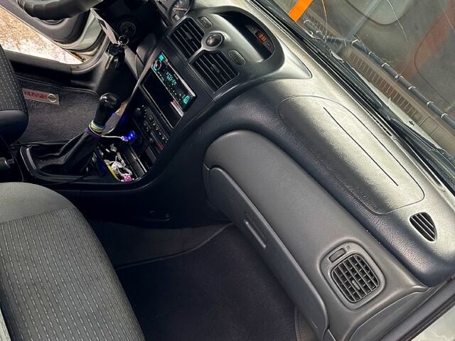 Ниссан Альмера, объемом двигателя 1.6 л и пробегом 286 тыс. км за 3000 $, фото 1 на Automoto.ua