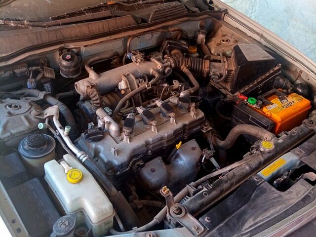 Ниссан Альмера, объемом двигателя 1.6 л и пробегом 200 тыс. км за 4100 $, фото 5 на Automoto.ua