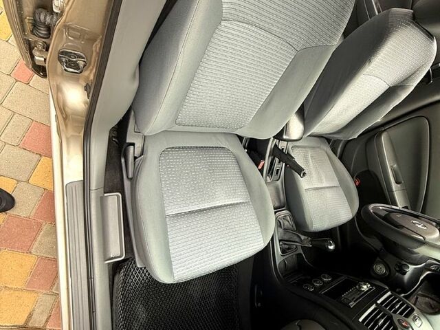 Ниссан Альмера, объемом двигателя 1.6 л и пробегом 117 тыс. км за 5200 $, фото 8 на Automoto.ua