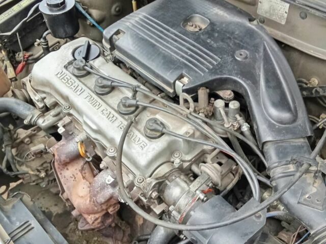 Сірий Ніссан Альмера, об'ємом двигуна 1.6 л та пробігом 100 тис. км за 1200 $, фото 5 на Automoto.ua