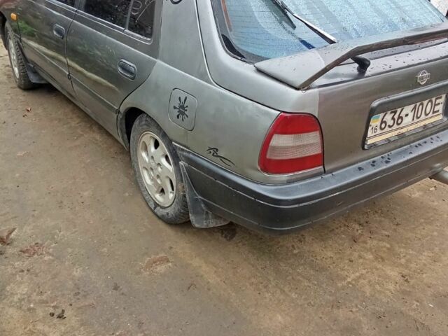 Сірий Ніссан Альмера, об'ємом двигуна 1.6 л та пробігом 100 тис. км за 1200 $, фото 1 на Automoto.ua