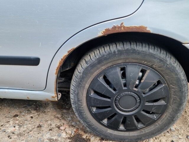 Серый Ниссан Альмера, объемом двигателя 2 л и пробегом 1 тыс. км за 1500 $, фото 6 на Automoto.ua