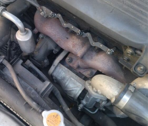 Сірий Ніссан Альмера, об'ємом двигуна 2.2 л та пробігом 320 тис. км за 1200 $, фото 5 на Automoto.ua