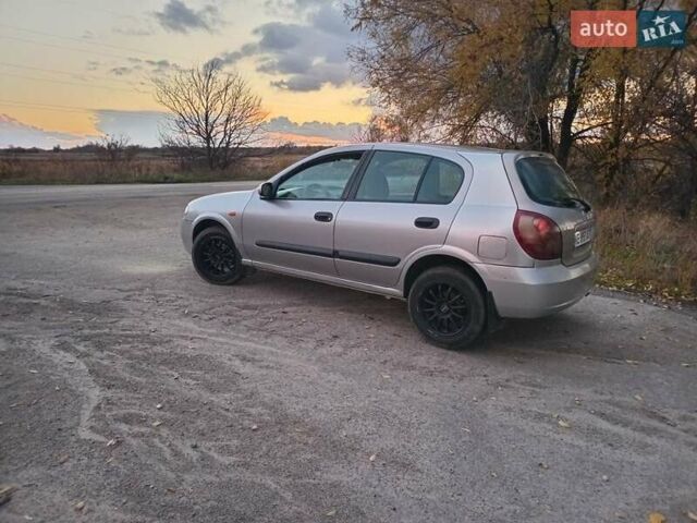 Серый Ниссан Альмера, объемом двигателя 1.5 л и пробегом 291 тыс. км за 2750 $, фото 3 на Automoto.ua