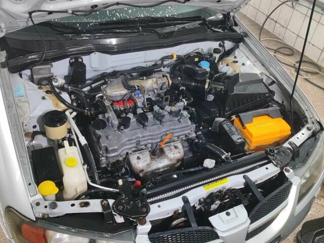 Серый Ниссан Альмера, объемом двигателя 1.5 л и пробегом 350 тыс. км за 2800 $, фото 14 на Automoto.ua