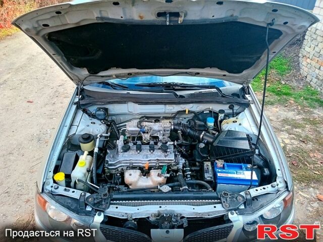 Серый Ниссан Альмера, объемом двигателя 1.5 л и пробегом 0 тыс. км за 2650 $, фото 4 на Automoto.ua