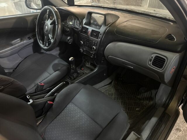 Серый Ниссан Альмера, объемом двигателя 0 л и пробегом 100 тыс. км за 500 $, фото 5 на Automoto.ua