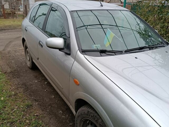 Серый Ниссан Альмера, объемом двигателя 1.5 л и пробегом 295 тыс. км за 2800 $, фото 1 на Automoto.ua