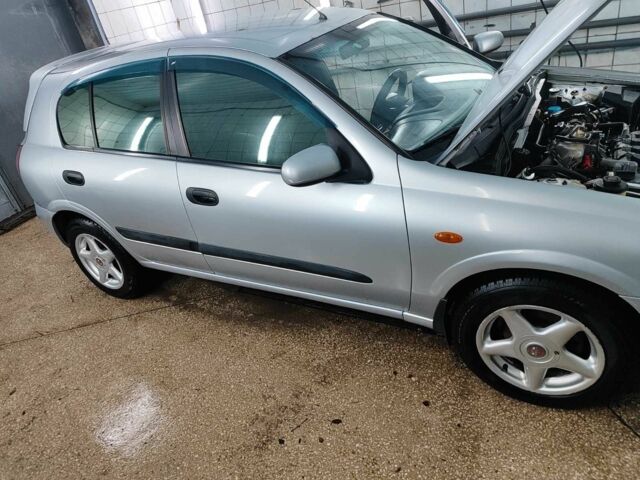 Серый Ниссан Альмера, объемом двигателя 1.5 л и пробегом 350 тыс. км за 2800 $, фото 5 на Automoto.ua