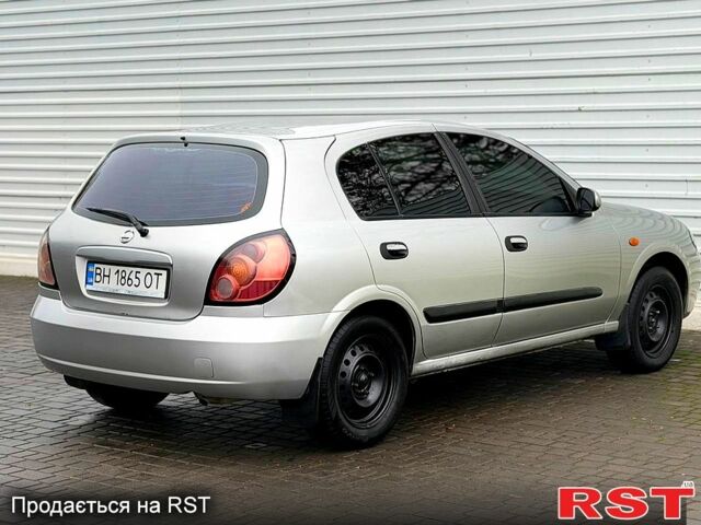 Серый Ниссан Альмера, объемом двигателя 1.5 л и пробегом 285 тыс. км за 3100 $, фото 5 на Automoto.ua