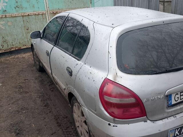 Сірий Ніссан Альмера, об'ємом двигуна 2 л та пробігом 400 тис. км за 1800 $, фото 5 на Automoto.ua