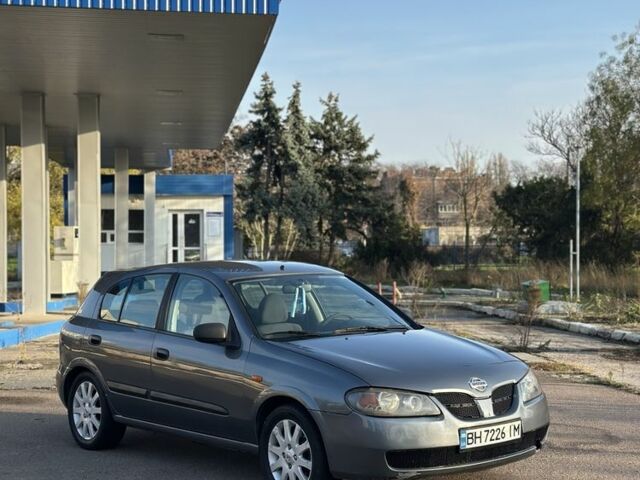 Серый Ниссан Альмера, объемом двигателя 1.5 л и пробегом 300 тыс. км за 2999 $, фото 3 на Automoto.ua