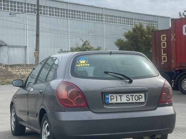 Серый Ниссан Альмера, объемом двигателя 1.5 л и пробегом 300 тыс. км за 3700 $, фото 4 на Automoto.ua